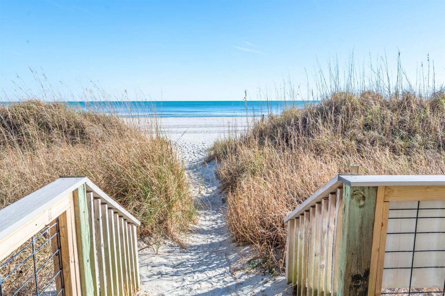 New Remodeled Direct Oceanfront Views Beach Cove Myrtle Beach Eksteriør bilde